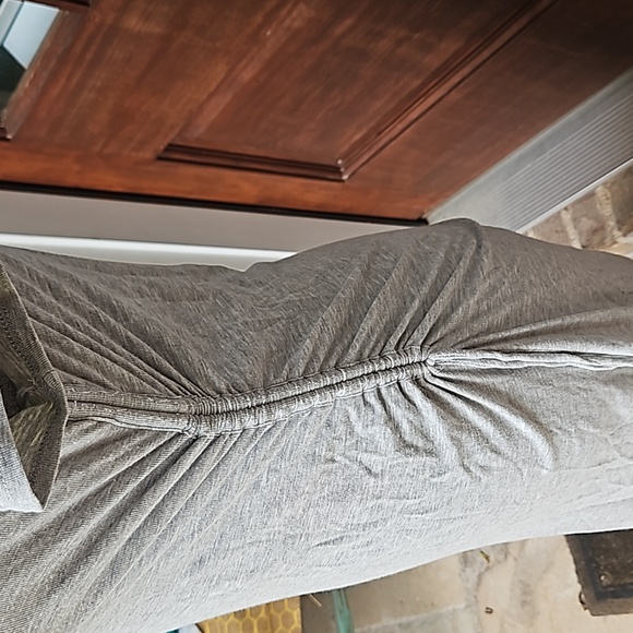 Theory Jilaena Side Ruched Short Sleeve Gray Dress - Picture 4 of 7